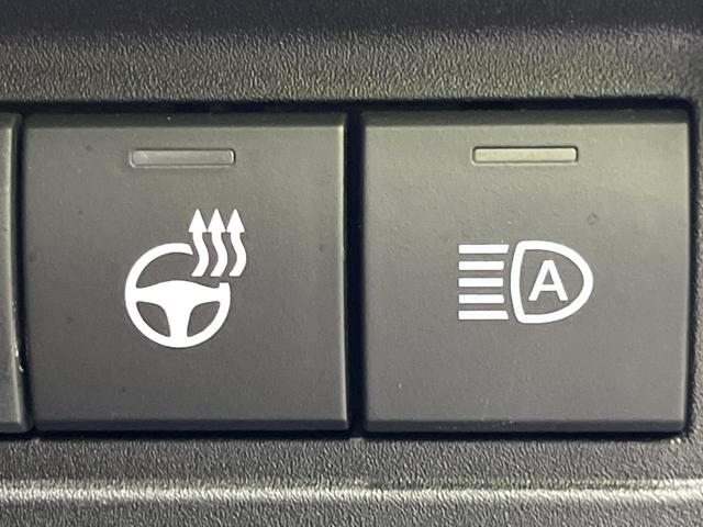 ヤリスクロス ハイブリッドZ 純正8型ナビ 全周囲カメラ 衝突被害軽減システム レーダークルーズ 禁煙車 ハーフレザーシート パワーシート ドラレコ コーナーセンサー LEDヘッド ビルトインETC 純正18インチアルミ(23枚目)