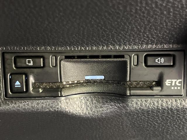 ヤリスクロス ハイブリッドZ 純正8型ナビ 全周囲カメラ 衝突被害軽減システム レーダークルーズ 禁煙車 ハーフレザーシート パワーシート ドラレコ コーナーセンサー LEDヘッド ビルトインETC 純正18インチアルミ(25枚目)