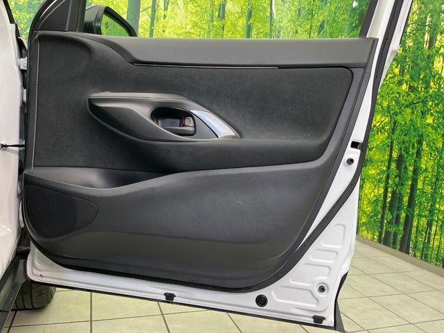 ヤリスクロス ハイブリッドZ 純正8型ナビ 全周囲カメラ 衝突被害軽減システム レーダークルーズ 禁煙車 ハーフレザーシート パワーシート ドラレコ コーナーセンサー LEDヘッド ビルトインETC 純正18インチアルミ(34枚目)