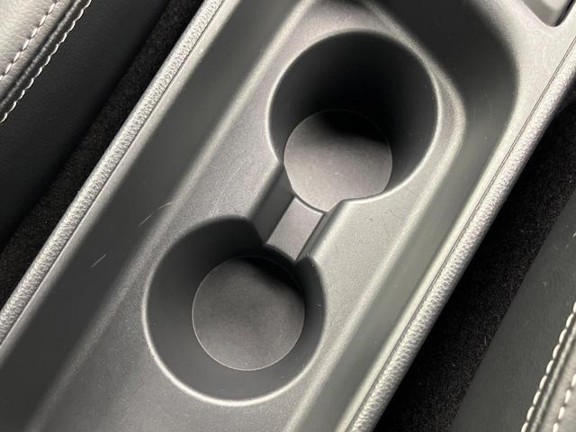 ヤリスクロス ハイブリッドZ 純正8型ナビ 全周囲カメラ 衝突被害軽減システム レーダークルーズ 禁煙車 ハーフレザーシート パワーシート ドラレコ コーナーセンサー LEDヘッド ビルトインETC 純正18インチアルミ(53枚目)