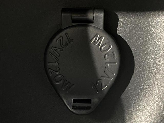 ヤリスクロス ハイブリッドZ 純正8型ナビ 全周囲カメラ 衝突被害軽減システム レーダークルーズ 禁煙車 ハーフレザーシート パワーシート ドラレコ コーナーセンサー LEDヘッド ビルトインETC 純正18インチアルミ(55枚目)