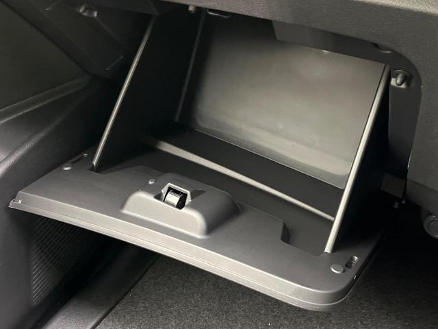 セレナ ハイウェイスターV 登録済未使用車 12.3型ナビ 全周囲カメラ 衝突被害軽減 レーダークルーズ ドラレコ コーナーセンサー LEDヘッド ビルトインETC 純正16インチアルミ オートハイビーム 車線逸脱警報(56枚目)