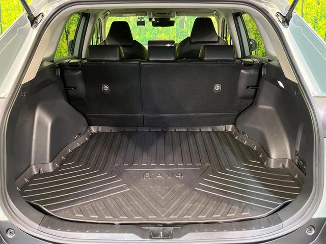 RAV4 ハイブリッドアドベンチャー 4WD SDナビ 全周囲カメラ 衝突被害軽減システム レーダークルーズ 禁煙車 ハーフレザーシート 前席シートエアコン パワーシート ドラレコ コーナーセンサー スマートキー LEDヘッド(10枚目)