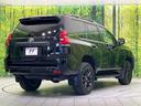 TX Lパッケージ マットブラックエディション 4WD 7人乗り サンルーフ メーカー純正9型ナビ 全周囲カメラ トヨタセーフティセンス レーダークルーズ 禁煙車 レザーシート 前席シートエアコン コーナーセンサー スマートキー LEDヘッド(18枚目)