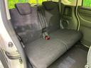 後部座席も気になるようなキズ・汚れやへたり等、大きなダメージはなく、良好な状態です。