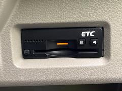 【ＥＴＣ】高速道路の料金所をストレスなく通過！話題のスポットやサービスエリアに多い「スマートIntercooler」利用時は必須のアイテムです。当店でセットアップを実施、ご納車当日からすぐにご利用いただけます！ 5