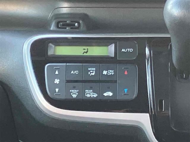 Ｎ－ＢＯＸ Ｇ　ターボＳＳパッケージ　ＥＴＣ　バックカメラ　両側電動スライドドア　ナビ　ＴＶ　オートクルーズコントロール　衝突被害軽減システム　オートライト　スマートキー　アイドリングストップ　電動格納ミラー　シートヒーター　ＣＶＴ（29枚目）
