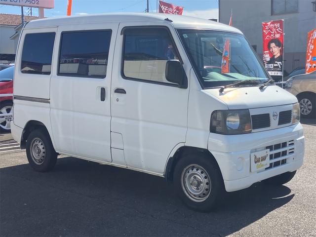 クリッパーバン  AT 両側スライドドア エアコン 運転席エアバッグ 助手席エアバッグ ラジオ リアフィルム フルフラット(4枚目)