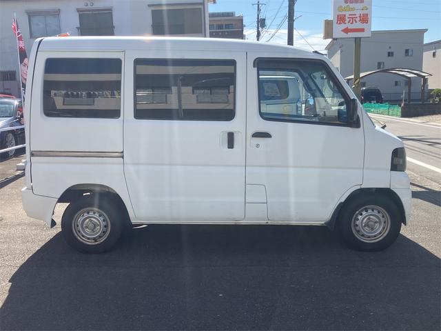 クリッパーバン  AT 両側スライドドア エアコン 運転席エアバッグ 助手席エアバッグ ラジオ リアフィルム フルフラット(8枚目)