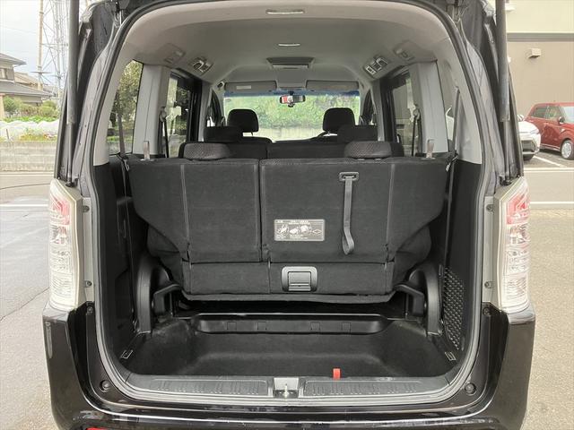 ステップワゴンスパーダ Z ドライブレコーダー ETC 全周囲カメラ ナビ TV 両側電動スライドドア オートライト HID スマートキー 電動格納ミラー 後席モニター 3列シート CVT アルミホイール CD(10枚目)