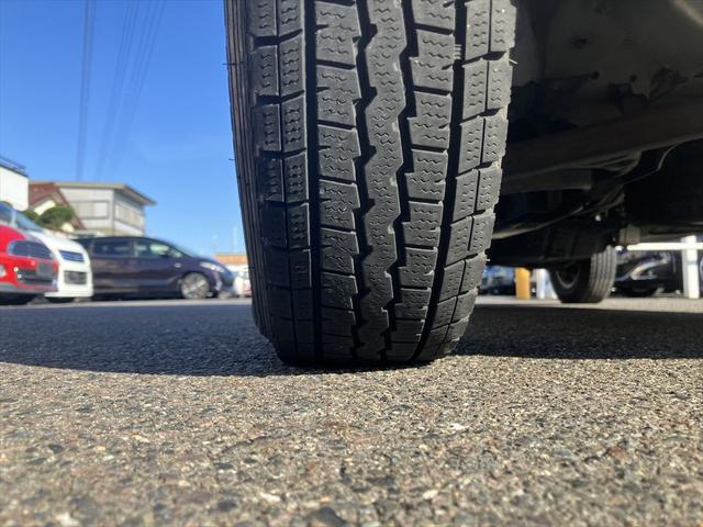 この度は当店のお車をご覧になっていただき、誠にありがとうございます。ぜひじっくりとご検討下さい。気軽にお問合せ・お見積りお待ちしております。