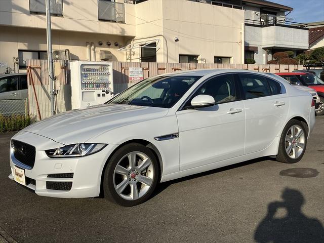 XE XE アドバンテージエディション ドライブレコーダー クリアランスソナー レーンアシスト オートクルーズコントロール バックカメラ アルミホイール HID AT スマートキー アイドリングストップ 盗難防止システム パワーシート(4枚目)