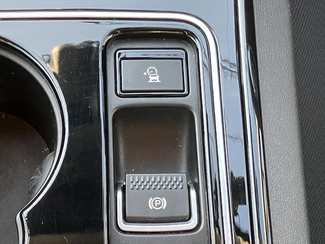 XE XE アドバンテージエディション ドライブレコーダー クリアランスソナー レーンアシスト オートクルーズコントロール バックカメラ アルミホイール HID AT スマートキー アイドリングストップ 盗難防止システム パワーシート(29枚目)