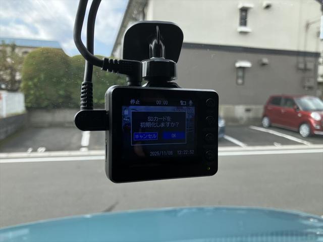 キューブ １５Ｘ　インディゴセレクション　社外ＡＷ　ブロックタイヤ　ルーフラック　ドラレコ　ＥＴＣ　スマートキー　プッシュスタート　ＣＶＴ　盗難防止システム　衝突安全ボディ　ベンチシート　ディスプレイオーディオ　ＵＳＢ　Ｂｌｕｅｔｏｏｔｈ（27枚目）