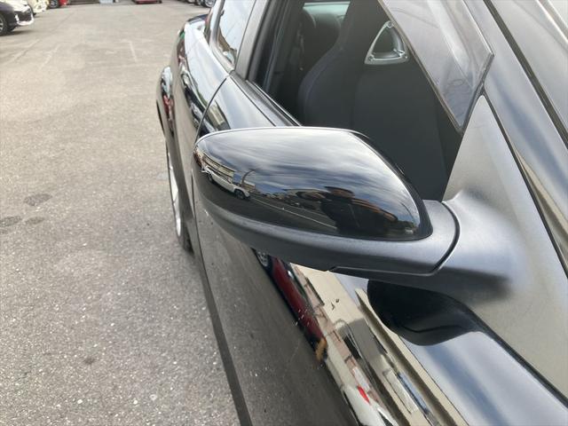 ＲＸ－８ ベースグレード　ＥＴＣ　Ｂカメラ　ナビ　ＴＶ　５ＭＴ　ＨＩＤ　電格ミラー　アルミホイール　盗難防止システム　衝突安全ボディ　ＡＢＳ　ＣＤ　ＤＶＤ再生　ＵＳＢ　Ａ／Ｃ　ＭＯＭＯステアリング　リアスポイラー　社外マフラー（46枚目）