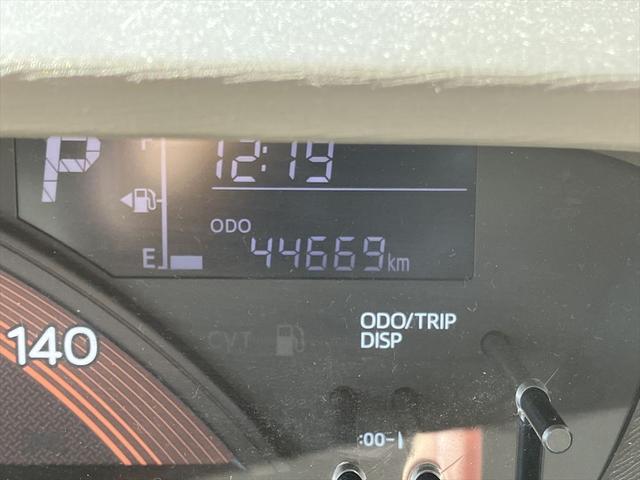 タント Ｘ　スマートセレクションＳＡ　両側スライド・片側電動　衝突被害軽減システム　オートライト　スマートキー　アイドリングストップ　電動格納ミラー　ベンチシート　ＣＶＴ　盗難防止システム　ＡＢＳ　ＥＳＣ　ＣＤ　ＭＤ　衝突安全ボディ（16枚目）