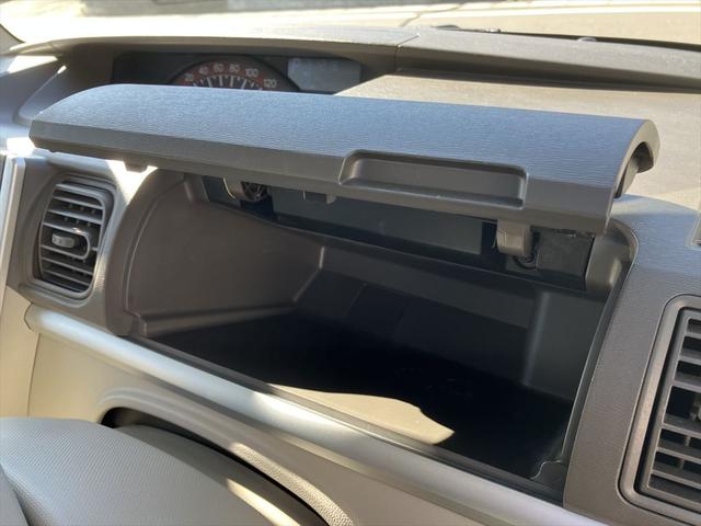 タント Ｘ　スマートセレクションＳＡ　両側スライド・片側電動　衝突被害軽減システム　オートライト　スマートキー　アイドリングストップ　電動格納ミラー　ベンチシート　ＣＶＴ　盗難防止システム　ＡＢＳ　ＥＳＣ　ＣＤ　ＭＤ　衝突安全ボディ（21枚目）