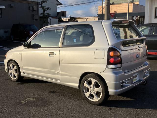 アルト Ｖｓ改　ワークス仕様　ターボエンジン乗換車　　５ＭＴ　パワーステアリング　アルミホイール　社外マフラー　ローダウン　リアスポイラーＥＴＣ　ナビ　ＴＶ　Ｂｌｕｅｔｏｏｔｈ　衝突安全ボディ（6枚目）