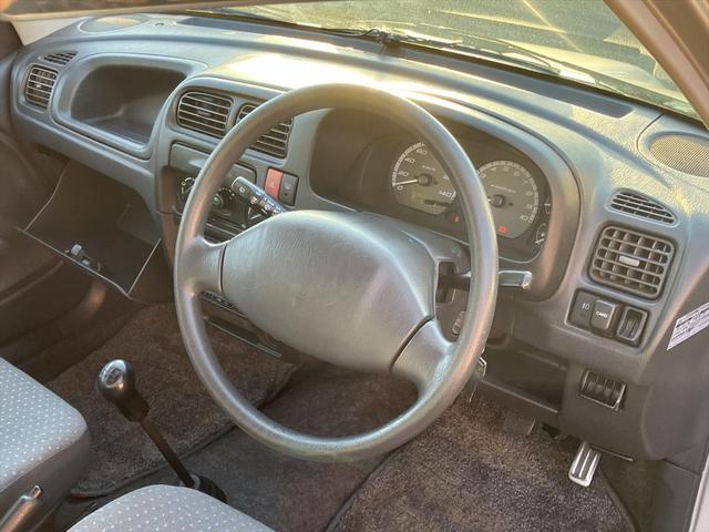 アルト Ｖｓ改　ワークス仕様　ターボエンジン乗換車　　５ＭＴ　パワーステアリング　アルミホイール　社外マフラー　ローダウン　リアスポイラーＥＴＣ　ナビ　ＴＶ　Ｂｌｕｅｔｏｏｔｈ　衝突安全ボディ（16枚目）