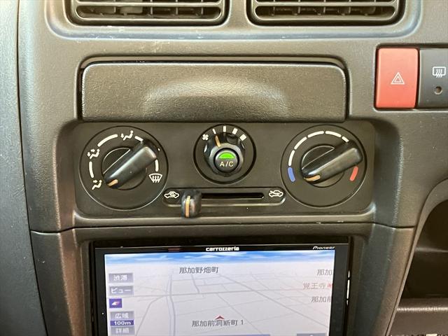 アルト Ｖｓ改　ワークス仕様　ターボエンジン乗換車　　５ＭＴ　パワーステアリング　アルミホイール　社外マフラー　ローダウン　リアスポイラーＥＴＣ　ナビ　ＴＶ　Ｂｌｕｅｔｏｏｔｈ　衝突安全ボディ（23枚目）