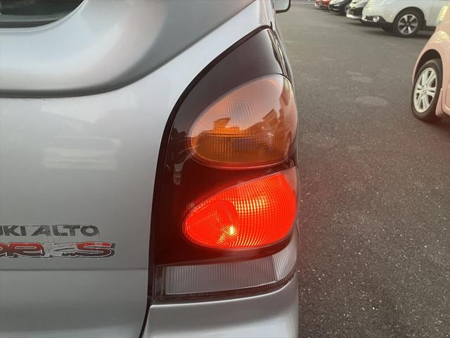 アルト Ｖｓ改　ワークス仕様　ターボエンジン乗換車　　５ＭＴ　パワーステアリング　アルミホイール　社外マフラー　ローダウン　リアスポイラーＥＴＣ　ナビ　ＴＶ　Ｂｌｕｅｔｏｏｔｈ　衝突安全ボディ（38枚目）