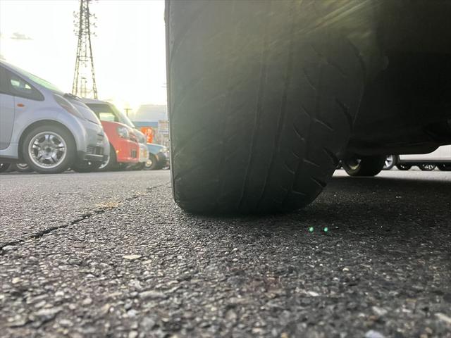 アルト Ｖｓ改　ワークス仕様　ターボエンジン乗換車　　５ＭＴ　パワーステアリング　アルミホイール　社外マフラー　ローダウン　リアスポイラーＥＴＣ　ナビ　ＴＶ　Ｂｌｕｅｔｏｏｔｈ　衝突安全ボディ（43枚目）