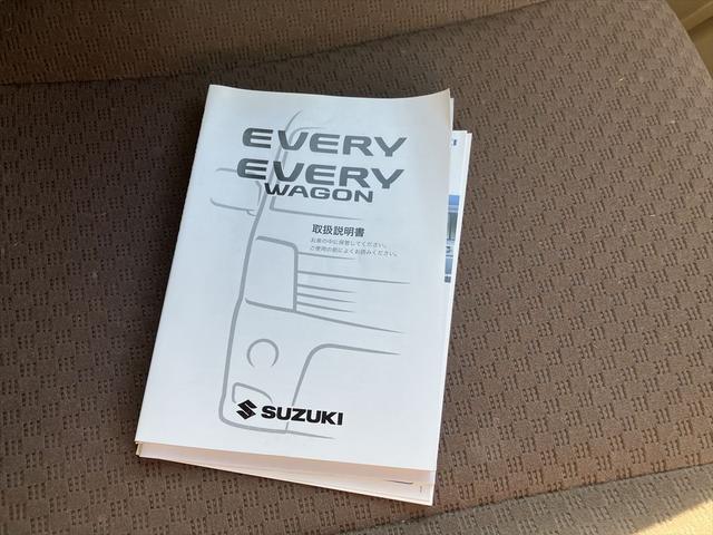 エブリイワゴン JPターボ AT ETC 両側スライドドア キーレスエントリー 電動格納ミラー ターボ 盗難防止システム ABS エアコン パワーステアリング パワーウィンドウ 運転席エアバッグ 助手席エアバッグ CD(29枚目)