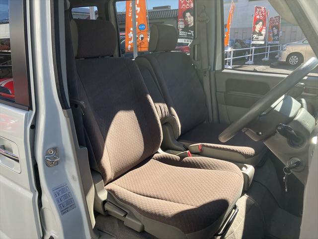 エブリイワゴン JPターボ AT ETC 両側スライドドア キーレスエントリー 電動格納ミラー ターボ 盗難防止システム ABS エアコン パワーステアリング パワーウィンドウ 運転席エアバッグ 助手席エアバッグ CD(31枚目)