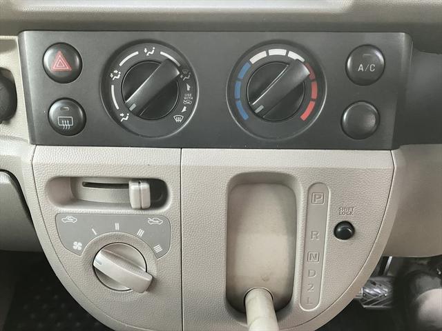 エブリイ PA 4WD AT ナビ 両側スライドドア キーレスエントリー アルミホイール エアコン パワーステアリング パワーウィンドウ 運転席エアバッグ 助手席エアバッグ CD(23枚目)