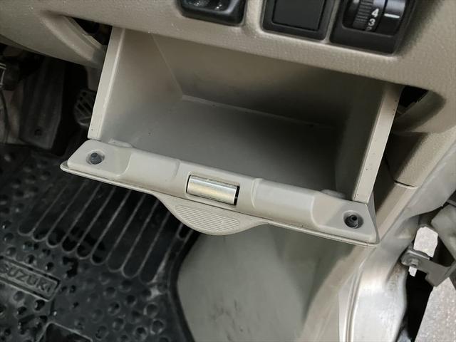 エブリイ PA 4WD AT ナビ 両側スライドドア キーレスエントリー アルミホイール エアコン パワーステアリング パワーウィンドウ 運転席エアバッグ 助手席エアバッグ CD(26枚目)