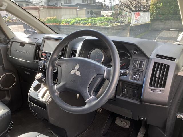 デリカD:5 M ドライブレコーダー ETC バックカメラ ナビ TV 両側スライド・片側電動 オートライト HID スマートキー アイドリングストップ 電動格納ミラー 3列シート CVT アルミホイール CD(17枚目)