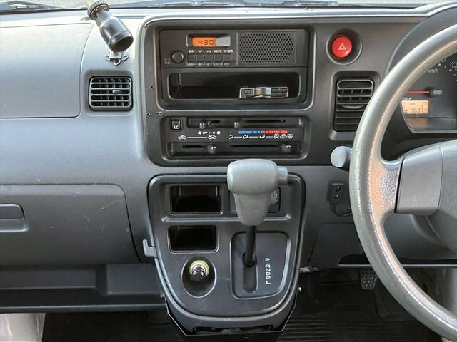 ハイゼットカーゴ スペシャル　ＡＴ　クリアランスソナー　ドライブレコーダー　ＥＴＣ　両側スライドドア　エアコン　運転席エアバッグ　助手席エアバッグ（18枚目）