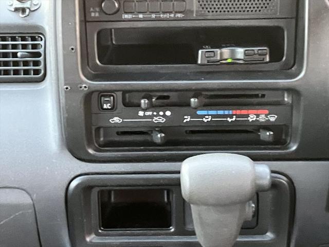 ハイゼットカーゴ スペシャル　ＡＴ　クリアランスソナー　ドライブレコーダー　ＥＴＣ　両側スライドドア　エアコン　運転席エアバッグ　助手席エアバッグ（21枚目）