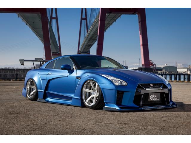 ブラックエディション 東京オートサロン出展車両 コンプリートカー フルカスタムコンプリート AIRFORCE エアサスペンション KRONE 鍛造ホイール ワイドボディー(6枚目)