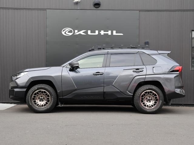 ＲＡＶ４ アドベンチャー　ＫＵＨＬ　クールレーシング　ＶＲＡＲＶＡ　ブラーバ　ＭＡＲＳ　ボディーキット　デジタルインナーミラー　パノラマムーンルーフ　ディスプレイオーディオ　ＥＴＣ２．０　ＡＣＣ　イージーアップ　１７インチＡＷ（3枚目）