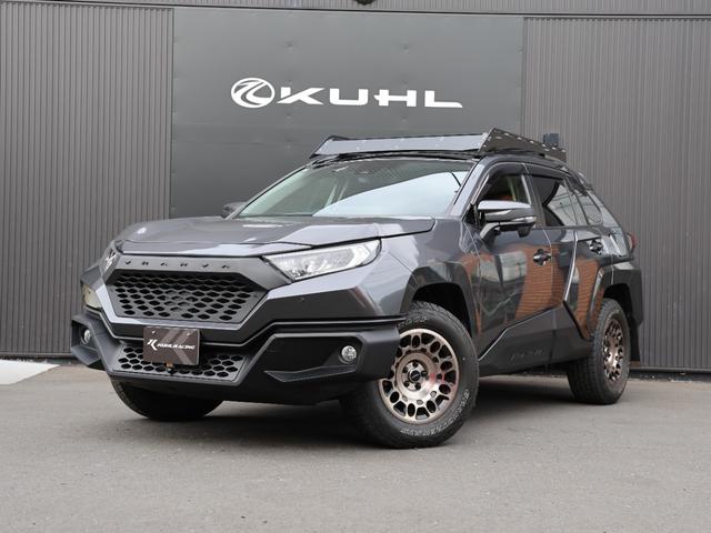 ＲＡＶ４ アドベンチャー　ＫＵＨＬ　クールレーシング　ＶＲＡＲＶＡ　ブラーバ　ＭＡＲＳ　ボディーキット　デジタルインナーミラー　パノラマムーンルーフ　ディスプレイオーディオ　ＥＴＣ２．０　ＡＣＣ　イージーアップ　１７インチＡＷ（10枚目）