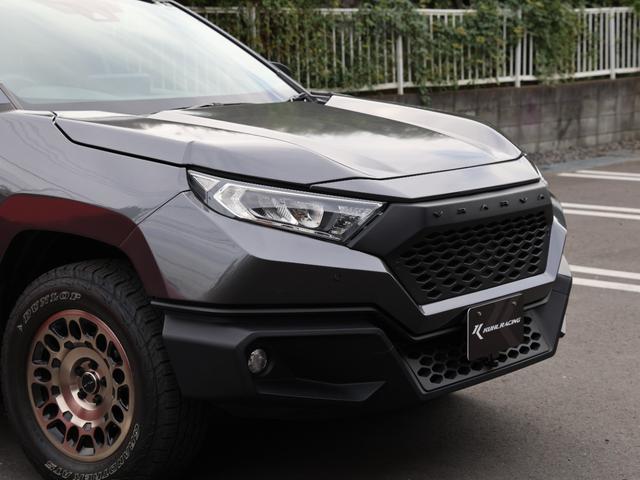 ＲＡＶ４ アドベンチャー　ＫＵＨＬ　クールレーシング　ＶＲＡＲＶＡ　ブラーバ　ＭＡＲＳ　ボディーキット　デジタルインナーミラー　パノラマムーンルーフ　ディスプレイオーディオ　ＥＴＣ２．０　ＡＣＣ　イージーアップ　１７インチＡＷ（11枚目）