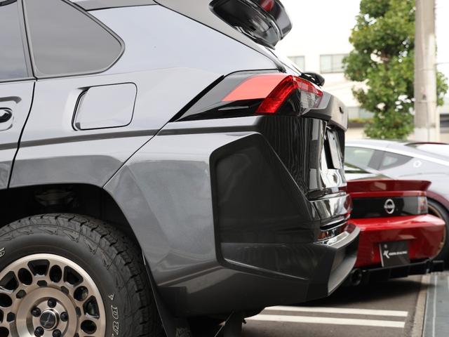 ＲＡＶ４ アドベンチャー　ＫＵＨＬ　クールレーシング　ＶＲＡＲＶＡ　ブラーバ　ＭＡＲＳ　ボディーキット　デジタルインナーミラー　パノラマムーンルーフ　ディスプレイオーディオ　ＥＴＣ２．０　ＡＣＣ　イージーアップ　１７インチＡＷ（15枚目）