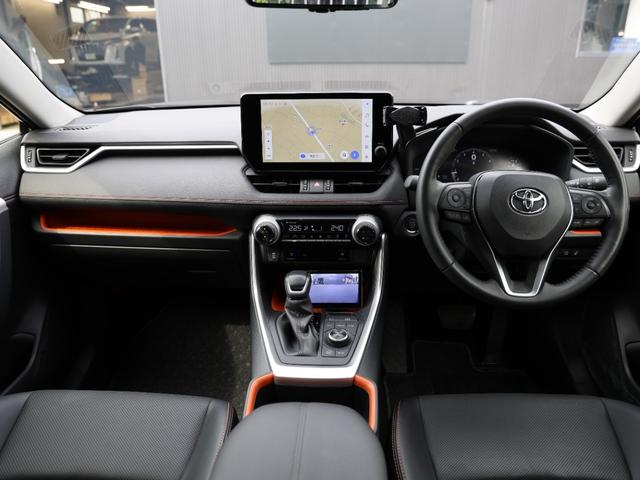 ＲＡＶ４ アドベンチャー　ＫＵＨＬ　クールレーシング　ＶＲＡＲＶＡ　ブラーバ　ＭＡＲＳ　ボディーキット　デジタルインナーミラー　パノラマムーンルーフ　ディスプレイオーディオ　ＥＴＣ２．０　ＡＣＣ　イージーアップ　１７インチＡＷ（20枚目）