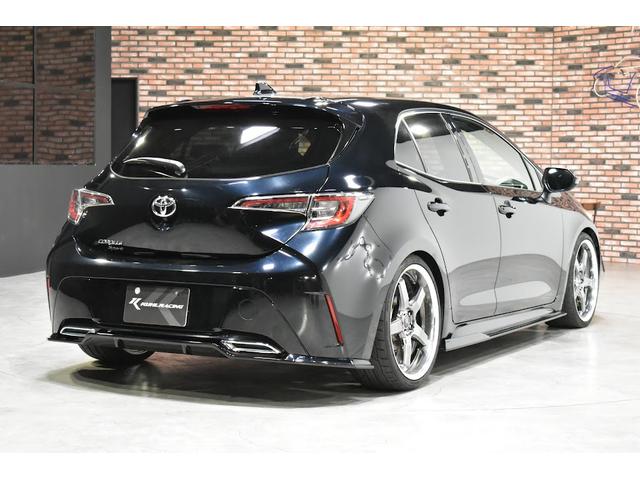 カローラスポーツ Ｇ　Ｚ　トヨタ純正ナビ／Ｂｌｕｅｔｏｏｔｈ／フルセグＴＶ／バックカメラ／ＥＴＣ２．０／純正ドライブレコーダー／クルーズコントロール／ＬＥＤヘッドライト／オートエアコン／ＶＥＲＺホイール／ＨＫＳマフラー（8枚目）