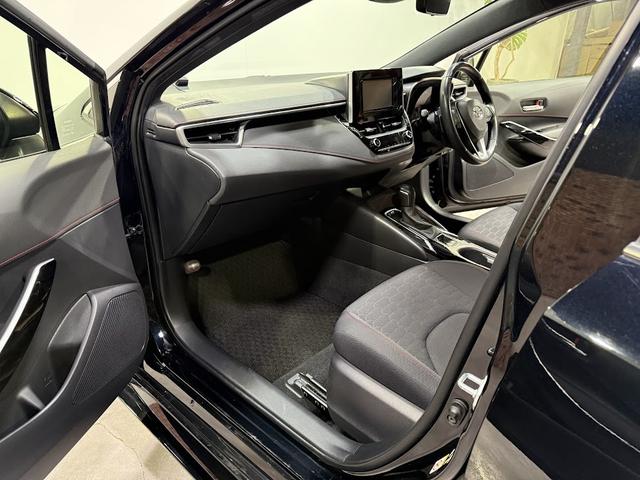 カローラスポーツ Ｇ　Ｚ　トヨタ純正ナビ／Ｂｌｕｅｔｏｏｔｈ／フルセグＴＶ／バックカメラ／ＥＴＣ２．０／純正ドライブレコーダー／クルーズコントロール／ＬＥＤヘッドライト／オートエアコン／ＶＥＲＺホイール／ＨＫＳマフラー（25枚目）