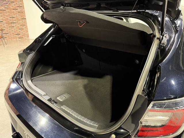 カローラスポーツ Ｇ　Ｚ　トヨタ純正ナビ／Ｂｌｕｅｔｏｏｔｈ／フルセグＴＶ／バックカメラ／ＥＴＣ２．０／純正ドライブレコーダー／クルーズコントロール／ＬＥＤヘッドライト／オートエアコン／ＶＥＲＺホイール／ＨＫＳマフラー（27枚目）