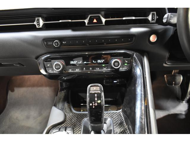 �A�O���b�V�u�ȑ��������߂�u�X�|�[�c���[�h�v��ݒ�B�h���C�o�[����ɑ΂���G���W���A�g�����X�~�b�V�����A�X�e�A�����O�Ȃǂ̉����������߁A�X�|�[�e�B�ȑ��肪�\�ł��B