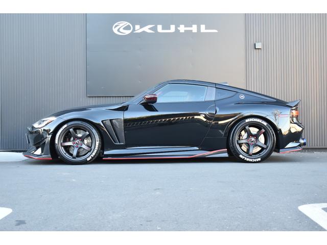 �O���͂u�`�q�h�r���̃G�A���p�[�c�𑕒��I�J�[�{�����̃G�A���p�[�c�Ōy�ʂ������x�̐��i�ƂȂ�܂��B�t�����g�A�T�C�h�A���A�A�{���l�b�g�t�����g�t�F���_�[�ɂȂ�܂��B