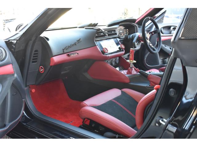 ������͏���ȑ��ƂȂ�܂��B����ȑ��V�[�g���^�]�ȓ��l�q�d�b�`�q�n���̃Z�~�o�P�b�g�V�[�g�֍D������Ă���܂��B�����J���[�ƃ}�b�`�����f�U�C���œ��ꊴ������܂��I�z�[���h���͔��Q�ł��I