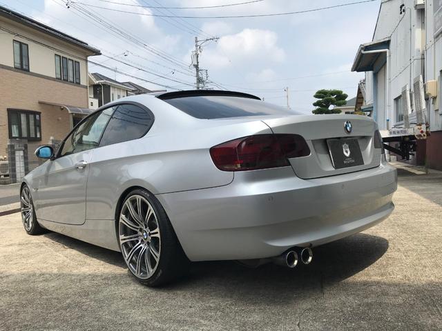 320iクーペハイラインパッケージ 車高調/19インチAW/社外マフラー/バックカメラ/黒革シート/シートヒーター/1年保証(10枚目)