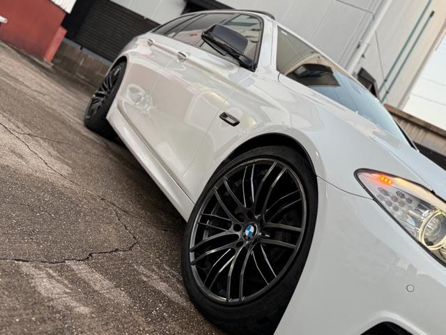 BMW 5 SERIES 523D BLUE PERFORMANCE TOURING M-SPORT PACKAGE