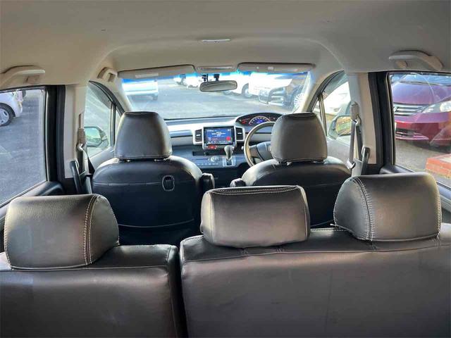 フリード Ｇ　ジャストセレクション　ドライブレコーダー　ＥＴＣ　ナビ　ＴＶ　両側電動スライドドア　スマートキー　電動格納ミラー　３列シート　ウォークスルー　ＣＶＴ　ＣＤ　ＤＶＤ再生　ＵＳＢ　Ｂｌｕｅｔｏｏｔｈ　盗難防止システム（23枚目）