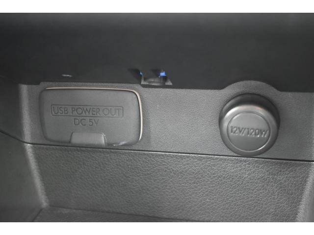 レヴォーグ １．６ＧＴ－Ｓアイサイト　ＳＤナビ　ＥＴＣ２．０　リヤカメラ　フルセグ　Ｂｌｕｅｔｏｏｔｈ　ＤＶＤ再生　バックカメラ　ＥＴＣ２．０　ドアミラーオート　セキュリティインパクトセンサー　ディスプレイコーナーセンサー　パワーシート（14枚目）