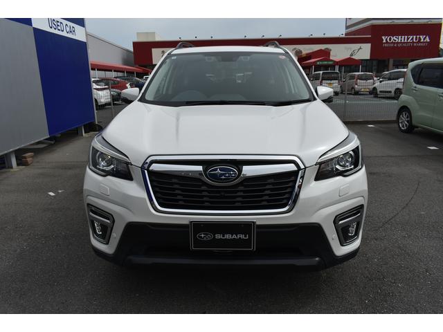 フォレスター Ｐｒｅｍｉｕｍ　ＥｙｅＳｉｇｈｔ搭載車　　サンルーフ　パナＳＤナビ　フルセグ　ルーフレール　ドラレコ　パワーシート　シートヒーター　パワーリヤゲート（4枚目）